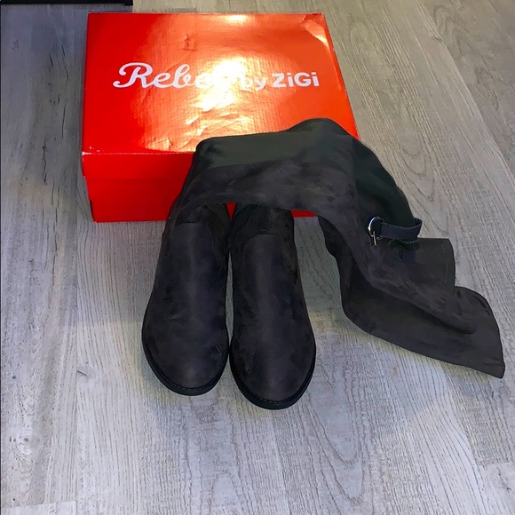 Suede Knee High Boots - Picture 3 of 7